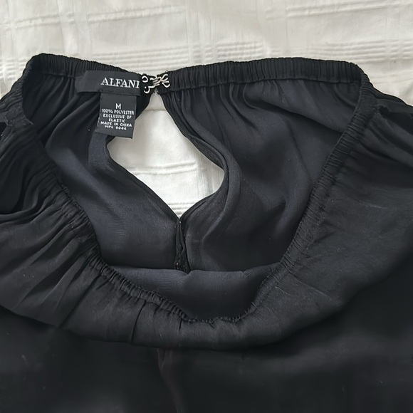 ALFANI Cold Shoulder Long Sleeve Top - Picture 6 of 8